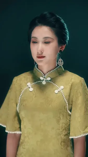 หนี้รักใต้เงาจันทร์