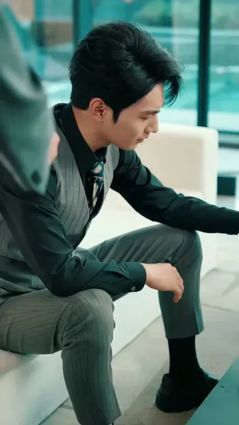 หนี้รักใต้เงาจันทร์