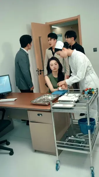 หนี้รักใต้เงาจันทร์