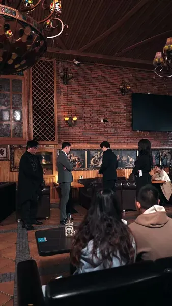 สาวที่ไม่ให้ยุ่งกับ