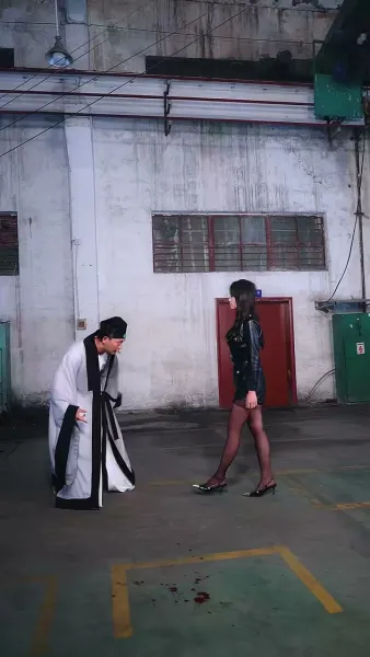 สาวที่ไม่ให้ยุ่งกับ