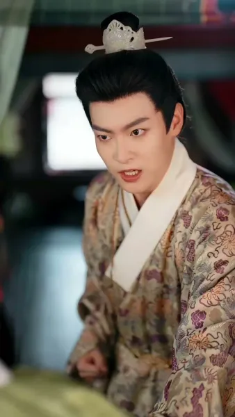 เลือกขันทีเป็นสามี