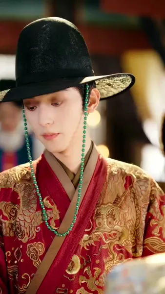 เลือกขันทีเป็นสามี