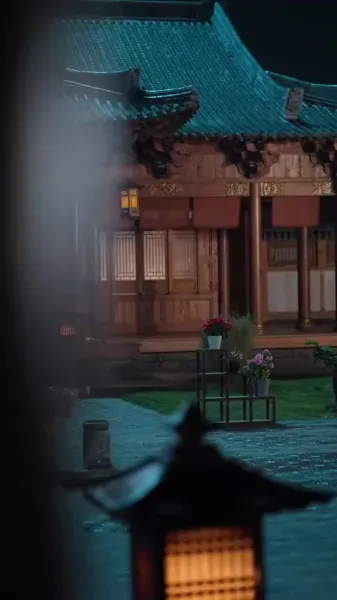 การก้าวขึ้นของสาวใช้ตระกูลขุนนาง