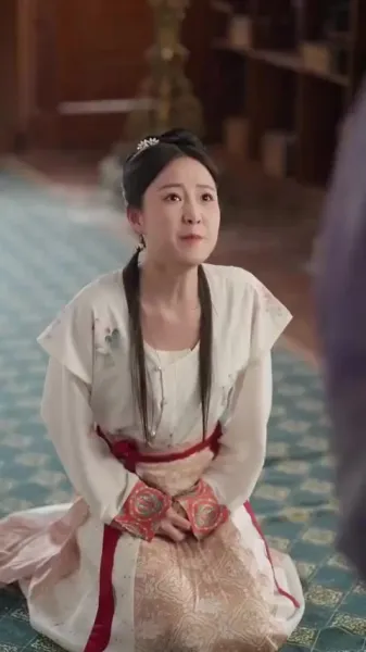 การก้าวขึ้นของสาวใช้ตระกูลขุนนาง