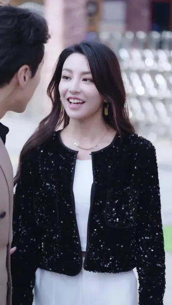 พ่อขาโหดกับลูกสาวจอมแก่น