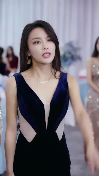 พ่อขาโหดกับลูกสาวจอมแก่น