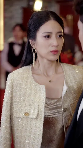 พ่อขาโหดกับลูกสาวจอมแก่น