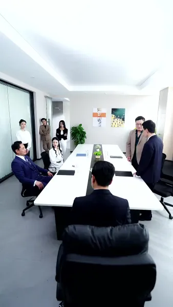 พ่อขาโหดกับลูกสาวจอมแก่น