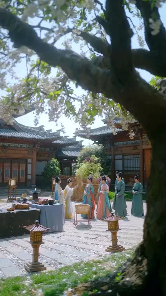 ข้ามเวลามาแอบอู้ในวัง