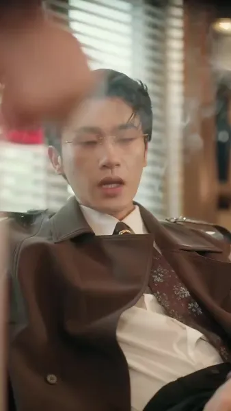  เธอคือภาพลวงตา