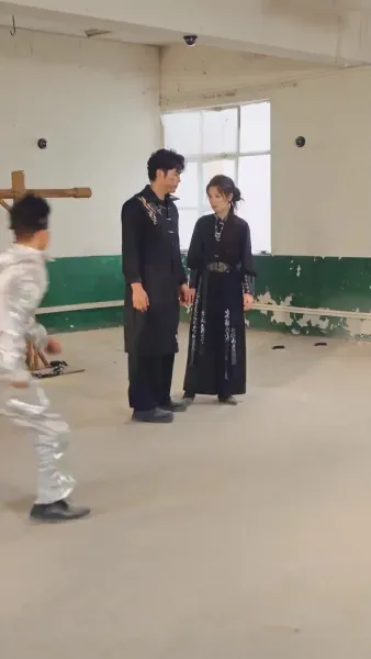 (พากย์เสียง)จอมยุทธ์เงา