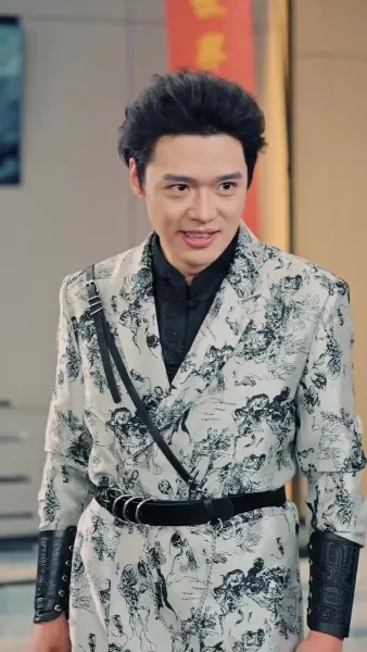 (พากย์เสียง)จอมยุทธ์เงา