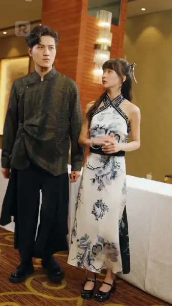 ตัวตนที่ซ่อนไว้ของเขา