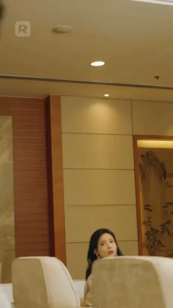 ตัวตนที่ซ่อนไว้ของเขา