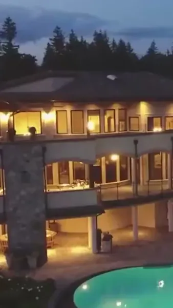 คุณหนูใหญ่ในสมรภูมิออฟฟิศ