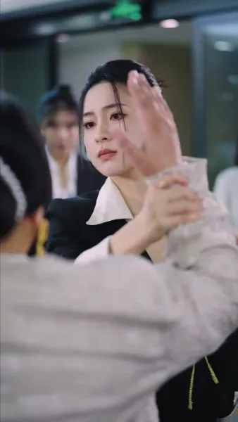 คุณหนูใหญ่ในสมรภูมิออฟฟิศ