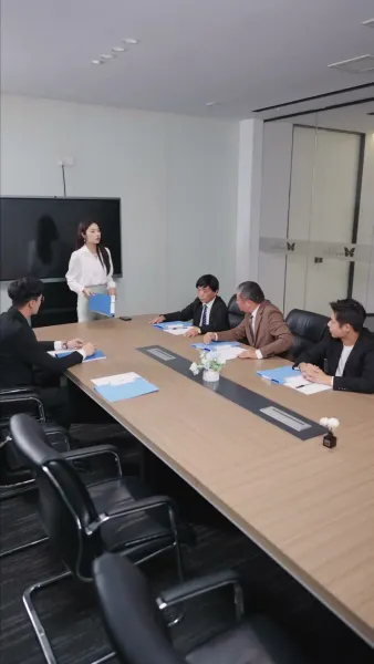 คุณหนูใหญ่ในสมรภูมิออฟฟิศ