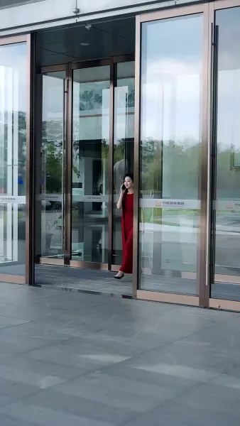 เปลวรักใต้เงากฎหมาย 