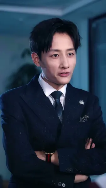 เปลวรักใต้เงากฎหมาย 