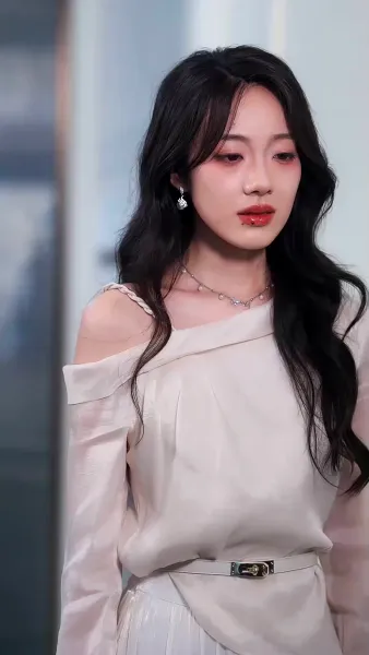 เปลวรักใต้เงากฎหมาย 