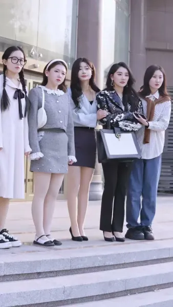 ภรรยาซุปตาร์ทำงานที่นี่เหรอ