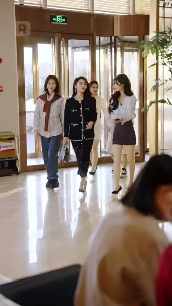 ภรรยาซุปตาร์ทำงานที่นี่เหรอ