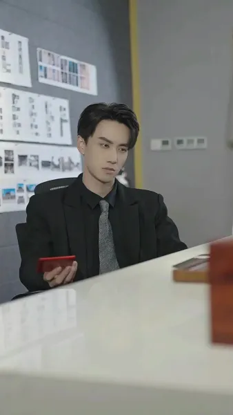 รักร้าว ก้าวสู่ตัวตนใหม่