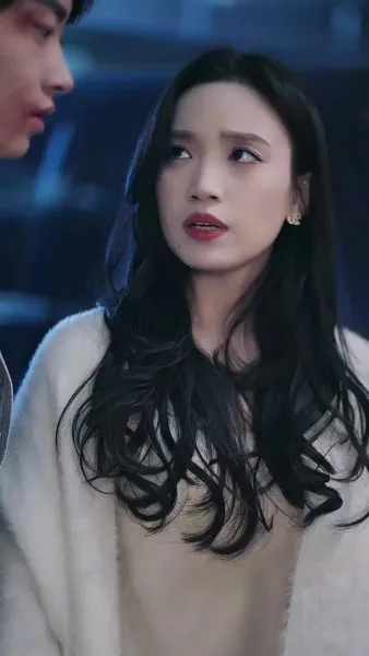 รักร้าว ก้าวสู่ตัวตนใหม่