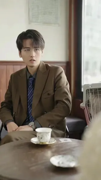 รักร้าว ก้าวสู่ตัวตนใหม่