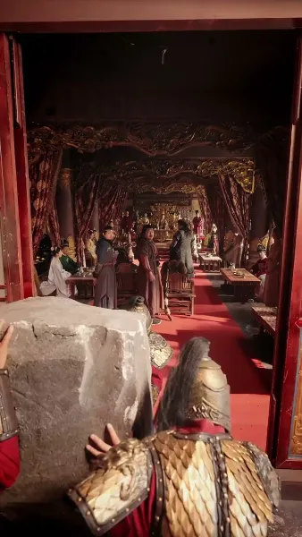 เมียหลวงข้ามภพกับสี่จอมแก่น