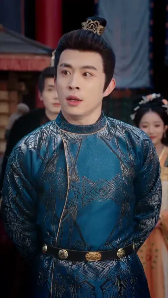 เมียหลวงข้ามภพกับสี่จอมแก่น