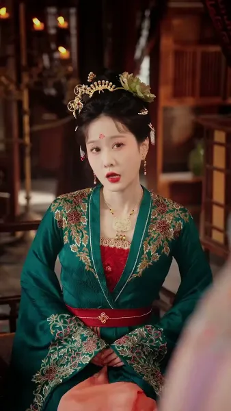 เมียหลวงข้ามภพกับสี่จอมแก่น