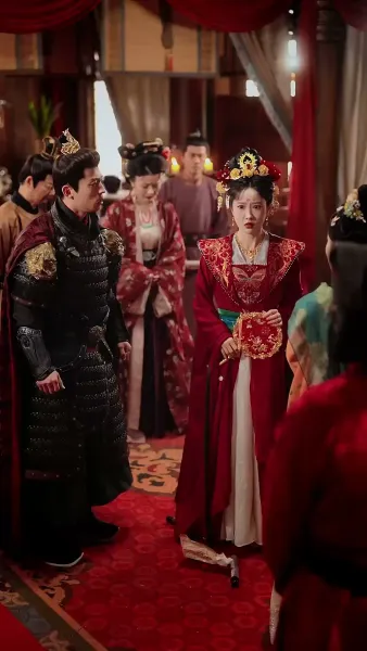 เมียหลวงข้ามภพกับสี่จอมแก่น