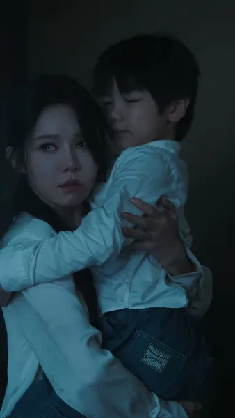 เมื่ออรุณส่องแสง