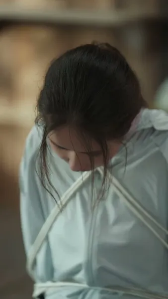 เมื่ออรุณส่องแสง