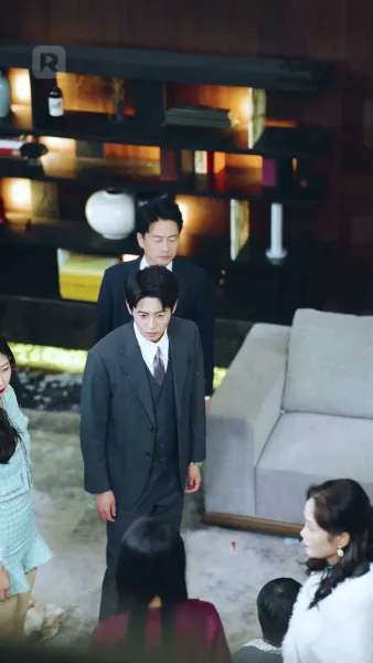 รักซ่อนร้าย