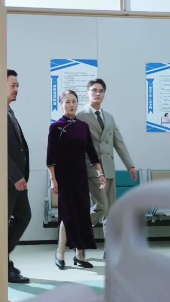 บอสสาว กับลูกของเรา(พากย์เสียง)