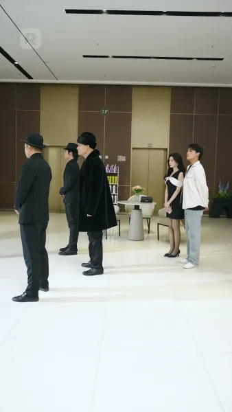 แสร้งรักเพื่อ ชนะใจสาวเย็นชา