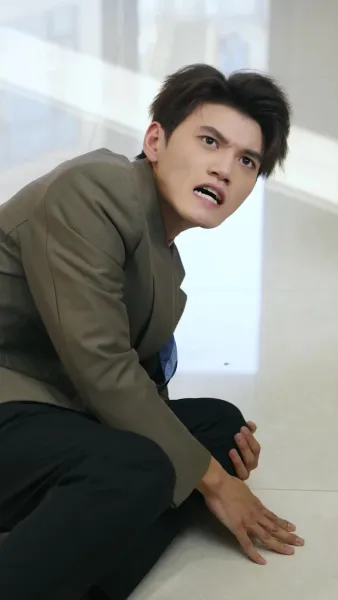 แสร้งรักเพื่อ ชนะใจสาวเย็นชา