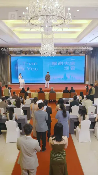 แสร้งรักเพื่อ ชนะใจสาวเย็นชา