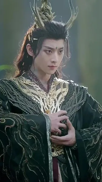 ฟีนิกซ์เลือกต้นไม้ดีเพื่อพักพิง