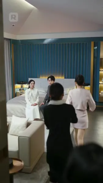 วันใสใสของสองสาว