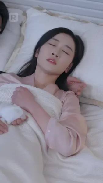 วันใสใสของสองสาว