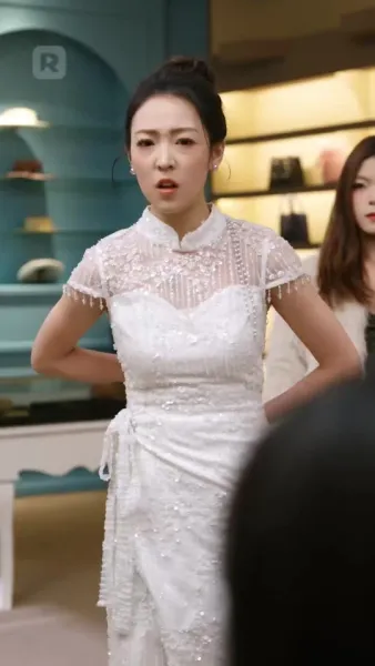 วันใสใสของสองสาว