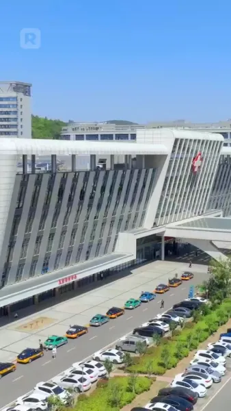 วันใสใสของสองสาว