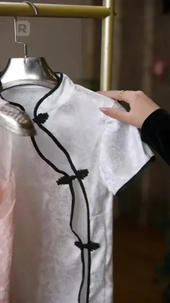 วันใสใสของสองสาว