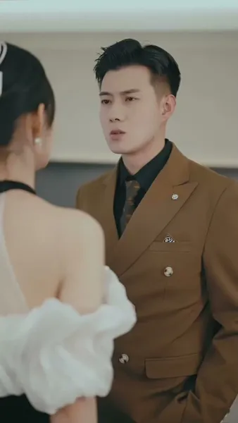 ห้ามใจไว้ไม่ให้รักเธอ