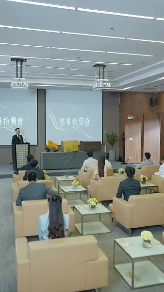 ท่านประธานกับลูกสาวดวงยาจก