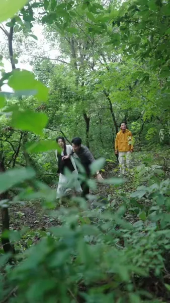 ผู้ชายแย่งกัน แต่ฉันเลือกอิสระ